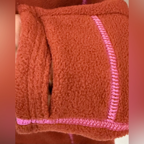 Bass Outdoor Half Zip Pull Over Fleece with Thumbholes Burnt Henna Medium NWT - Picture 4 of 9